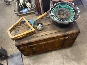 lot 611 image: Vintage Wooden Trunk with Assorted Garden and Sporting Items