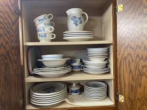 lot 711 image: Collection of Vintage Blue and White China Dinnerware Set