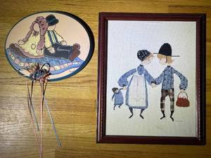 lot 726 image: Vintage Folk Art Paintings, Set of 2