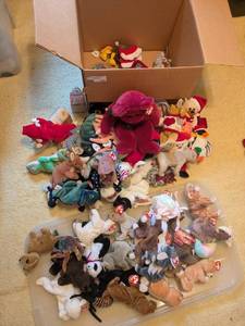 lot 178 image: Collection of mostly Ty Beanie Babies Plush Toys - Assorted Styles