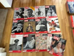 lot 569 image: Collection of Vintage LIFE Magazines from 1952 to 1954