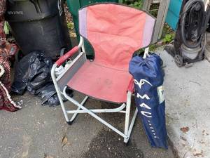 lot 146 image: Used Folding Camping Chairs