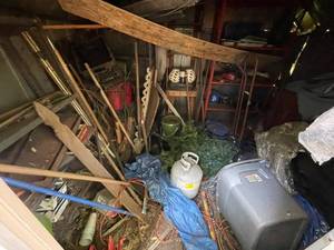 lot 161 image: TAKE WHAT YOU WANT Collection of Miscellaneous Garden Tools and Supplies