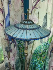 lot 217 image: Vintage Stained Glass Floor Lamp with Decorative Pole