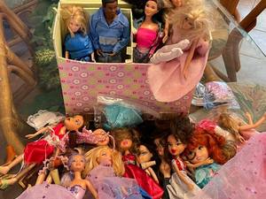 lot 260 image: Collection of Assorted Fashion Dolls with Wardrobe