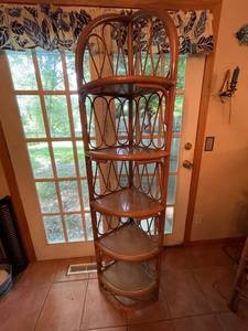 lot 269 image: Vintage Rattan and Glass 5-Tier Display Shelf