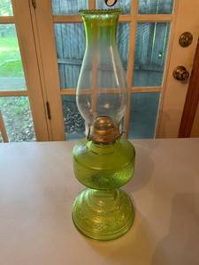 lot 285 image: Antique Style Green Glass Oil Lamp with Brass Hardware
