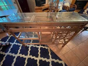 lot 302 image: Large Glass Top Rattan Sideboard with Decorative Openwork Design