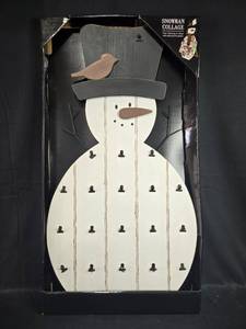 lot 46 image: Wooden Snowman Collage with Hanger Hardware