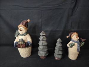 lot 51 image: Set of 4 Carved Wooden Like Christmas Decorations