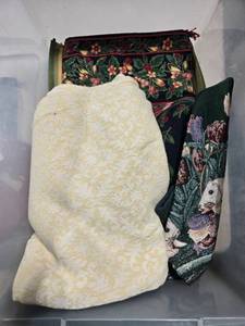 lot 69 image: Collection of Festive Holiday Table Runners and Decorations
