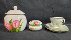 lot 81 image: Vintage Floral Porcelain Set Ginger Jar, Trinket Box & Teacup with Saucer