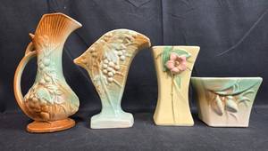 lot 97 image: Set of McCoy Art Pottery Vintage Art Deco Ceramic Vases