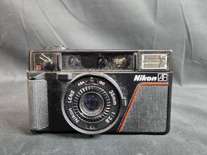 lot 119 image: Vintage Nikon L35AF 35mm Film Camera