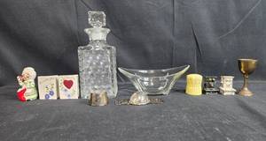 lot 136 image: Eclectic Collection of Vintage Kitchen and Barware