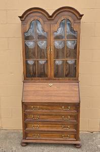 lot 223 image: Jasper Cabinet Company Secretary Desk with Hutch