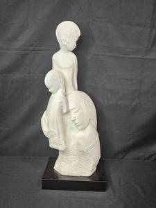 lot 247 image: 1988 David Fisher Sculpture A Mothers Love by Austin Productions