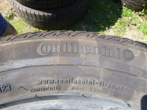 lot 35 image: 3 Continental Cross Contact LX Sport Tires