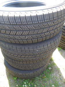 lot 39 image: 4 Kumho Solus TA51a Tires