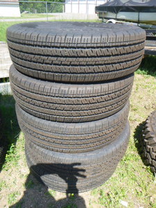 lot 45 image: 5 Nexen Roadian HTX2 Tires