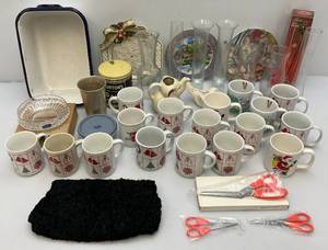 lot 40 image: Misc. Christmas Mugs, GORHAM Crystal, Shawnee & More