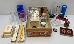 lot 60 image: Misc. Vintage Items