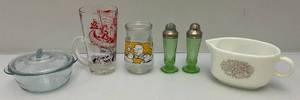 lot 114 image: Misc. Vintage Collectors Glasses & More