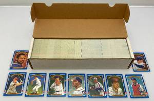 lot 171 image: Misc. Unsorted 1991 Leaf Baseball Cards