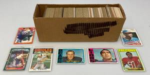 lot 191 image: Misc. Unsorted Sports Cards Cards