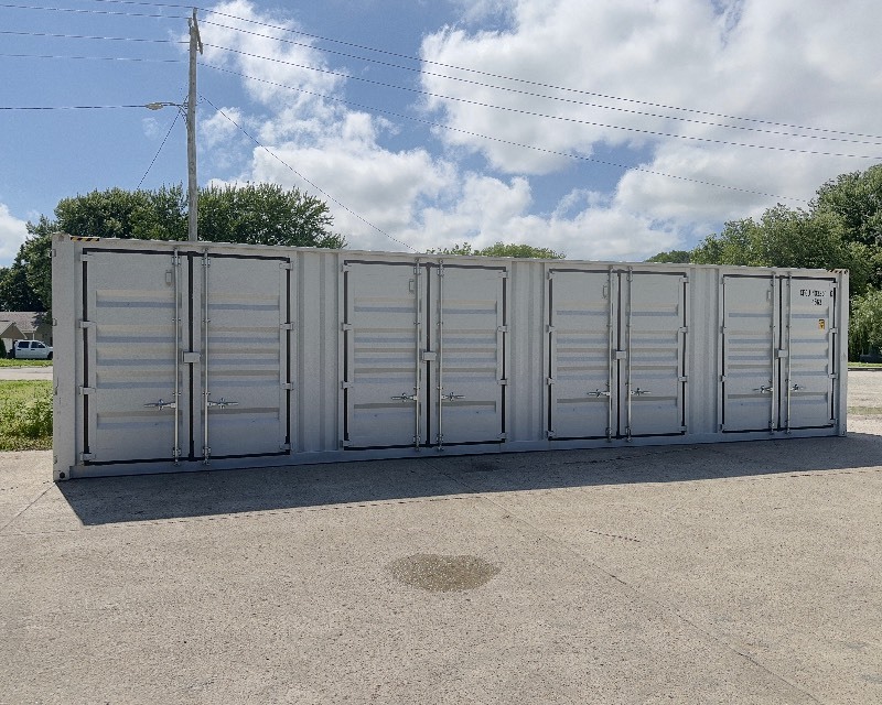 lot 400 image: CFGU4032510  Sea Container with 4 Side Doors, 40HC, Single Trip