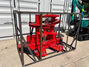 lot 1323 image: AGT TOPCAT Skid Steer Tree Shears (ECSSRB)