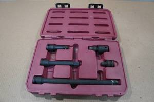lot 14 image: Northern 12 Impact Extentsion Set