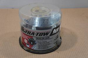 lot 16 image: Ultra Tow Trailer Hub