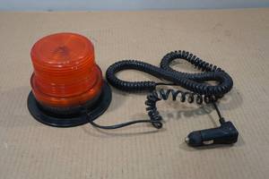 lot 27 image: Vehicle Beacon Light