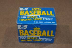 lot 101 image: 1990 Fleer Update Baseball Card Complete Set