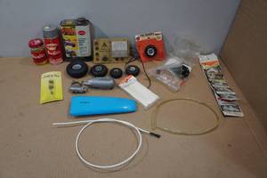 lot 121 image: Assorted RC Airplane Parts
