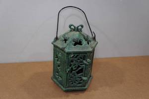 lot 184 image: Vintage Cast Iron Butterfly Garden Candle Holder
