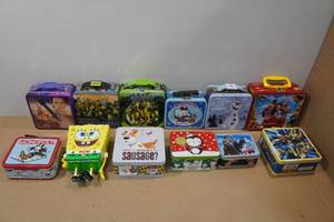 lot 199 image: Assorted Tin Lunch Boxes