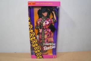 lot 211 image: Special Edition Dolls of the World Collection Chinese Barbie