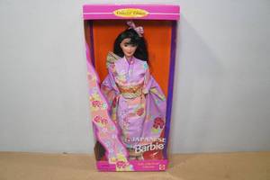 lot 216 image: Special Edition Dolls of the World Collection Japanese Barbie