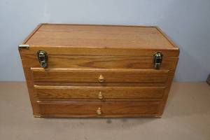 lot 227 image: Machinist Tool Chest