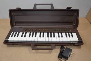 lot 235 image: Vintage Yamaha Model PS-3 Portable ACDC Keyboard