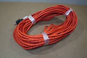 lot 239 image: 100 Outdoor Extension Cord