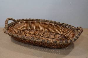 lot 244 image: Vintage Wicker Basket