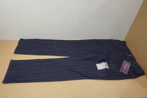 lot 297 image: Gloria Vanderbilt Womens Jeans - Size 20