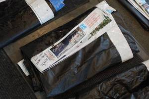 lot 324 image: Advertising Tarp - 10 6x36
