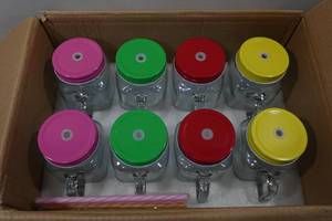lot 341 image: Set of 8 Mason Jar Drinking Glasses with Lids and Straws