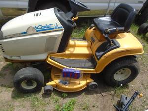Cub Cadet lawn tractor. 15 hp. 42 cut. Hydro trans. Tested & works. As shown.