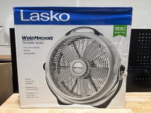lot 3 image: Lasko Wind Machine