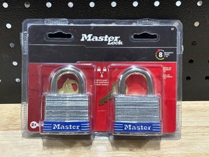 lot 42 image: Master Lock with Keys